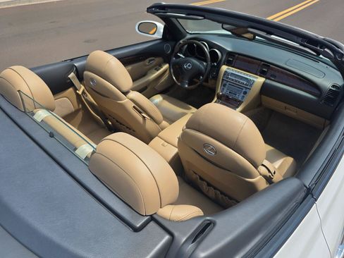 Used 2008 Lexus SC 430 Convertible RWD image 33
