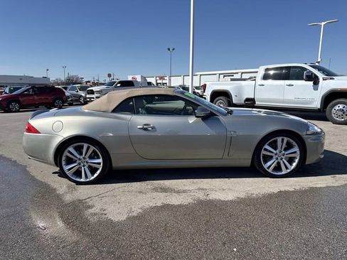Used 2010 Jaguar XK Base image 2