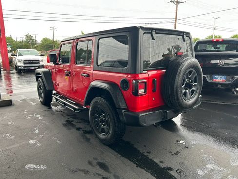 Used 2019 Jeep Wrangler Unlimited Sport AWD/4WD image 8