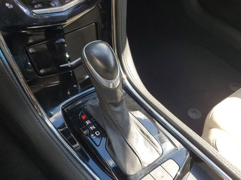 Used 2017 Cadillac ATS Luxury image 31