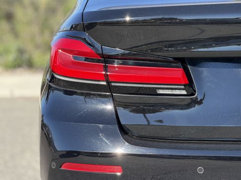 Used 2023 BMW 530i 530i w/ Convenience Package image 11