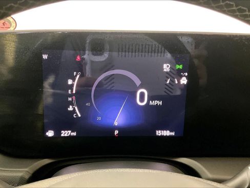 Used 2024 Buick Encore GX Preferred FWD image 24