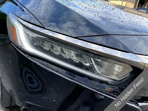 Used 2018 Honda Accord Sport image 19