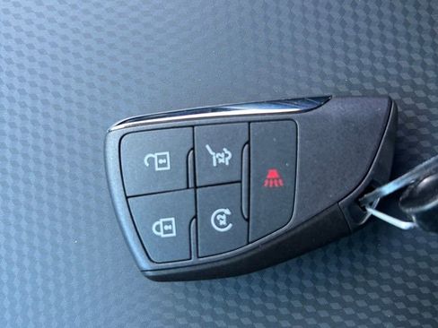 New 2026 Chevrolet Equinox RS w/ Safety and Technology Package FWD image 32