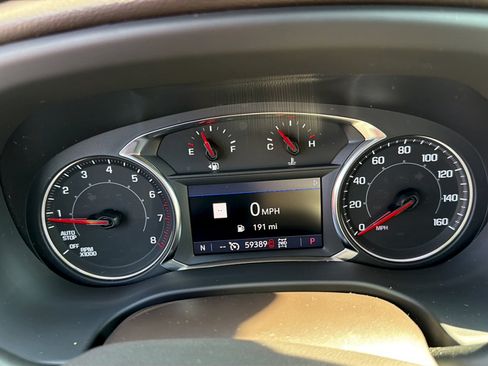 Used 2023 GMC Acadia SLT w/ Preferred Package AWD/4WD image 19