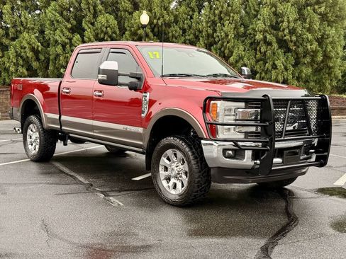 Used 2017 Ford F250 King Ranch w/ King Ranch Ultimate Package AWD/4WD image 4