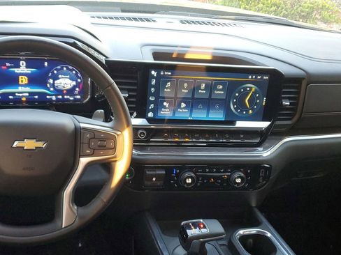 Certified 2023 Chevrolet Silverado 1500 LTZ w/ LTZ Premium Package image 18