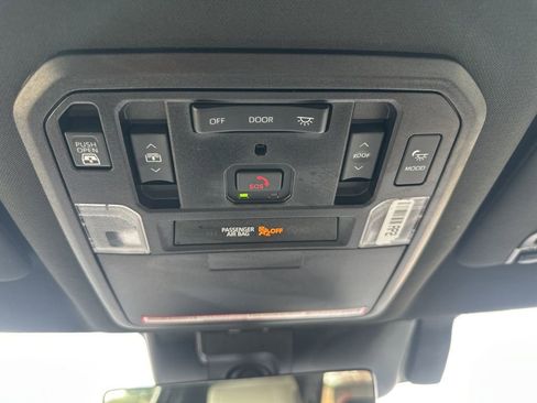 Used 2024 Toyota Tundra Capstone AWD/4WD image 11