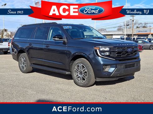 New 2026 Ford Expedition Max Active image 1