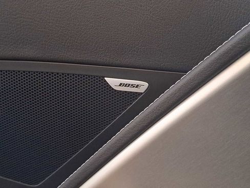 Used 2015 Chevrolet Corvette Z06 w/ 2LZ Preferred Equipment Group image 24