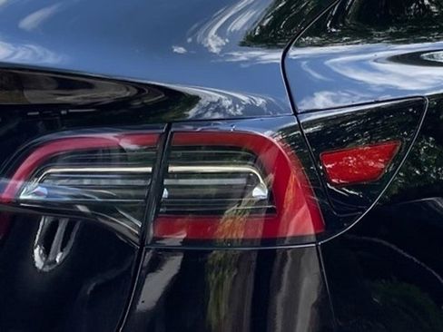Used 2023 Tesla Model 3 Standard Range RWD image 24