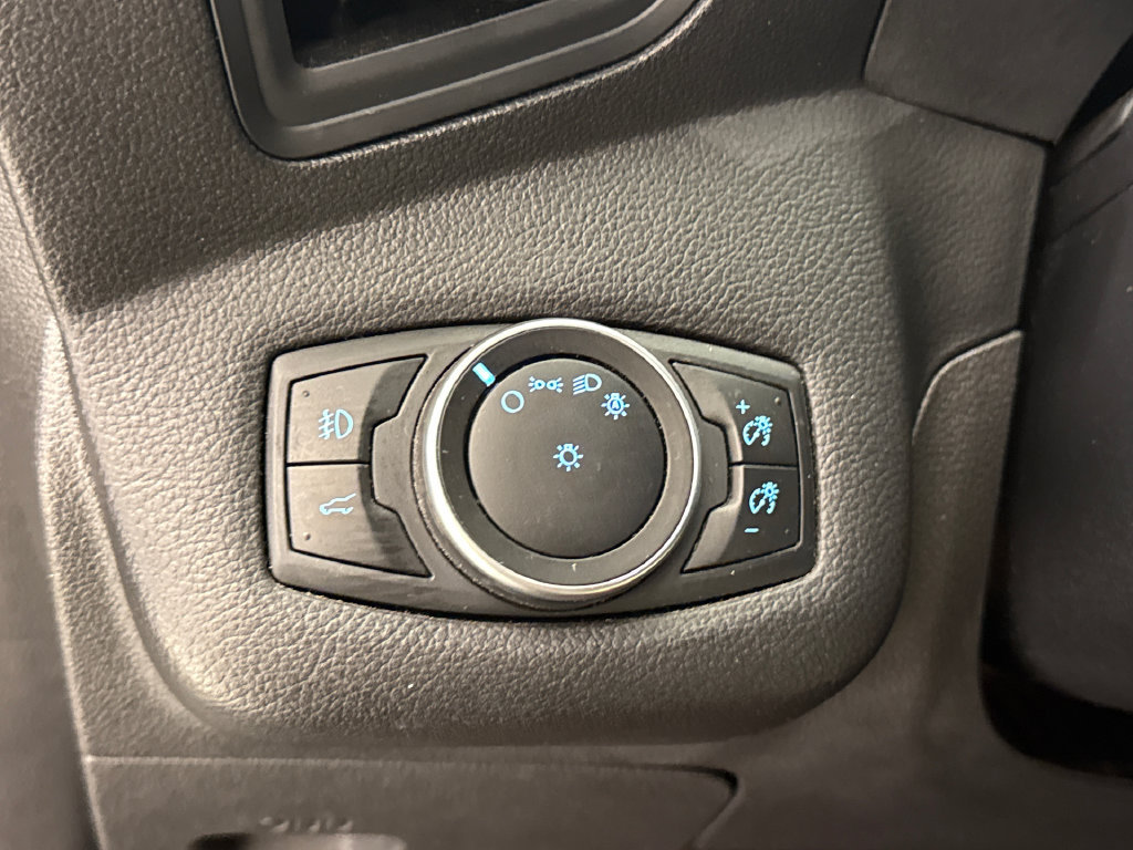 Used 2017 Ford Escape SE FWD image 22