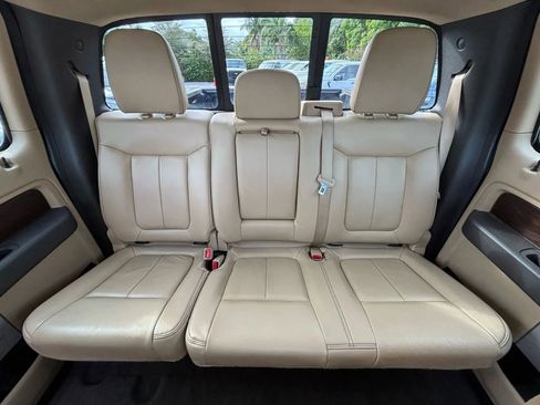 Used 2012 Ford F150 Lariat w/ Lariat Chrome Pkg image 13