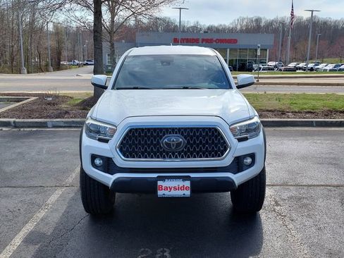 Used 2018 Toyota Tacoma TRD Off-Road image 7