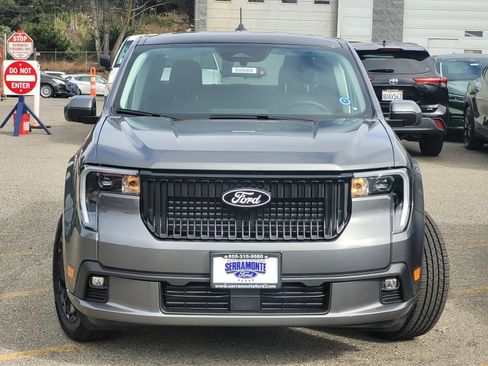 New 2025 Ford Maverick Lobo image 3