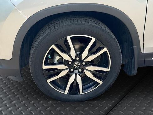 Used 2019 Honda Pilot Elite image 10