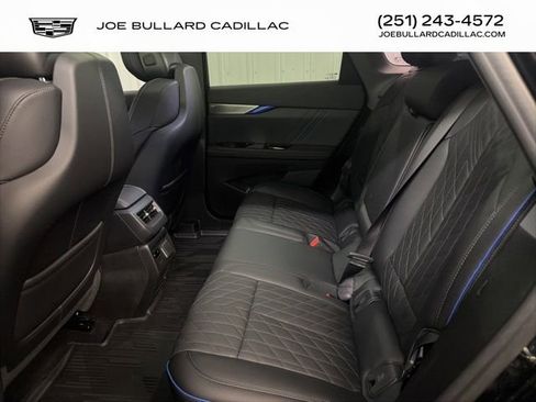New 2026 Cadillac Optiq V image 19