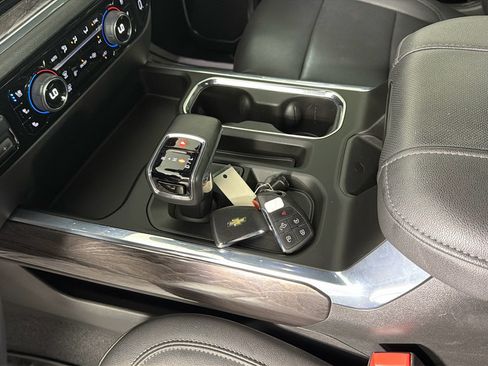 Used 2024 Chevrolet Silverado 1500 LTZ w/ Technology Package AWD/4WD image 25