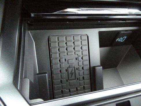 New 2026 Ford F250 Lariat w/ Black Appearance Package AWD/4WD image 26