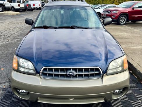 Used 2004 Subaru Outback Wagon image 4