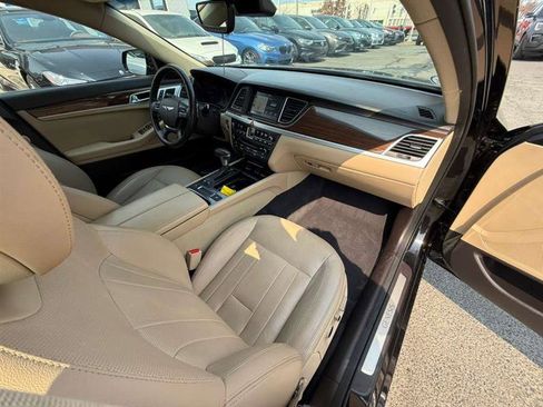 Used 2018 Genesis G80 3.8 image 22