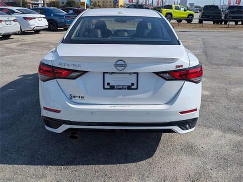 Used 2025 Nissan Sentra SR w/ SR Premium Package image 4