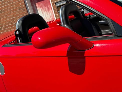 Used 2004 Chevrolet SSR w/ Preferred Equipment Group image 35