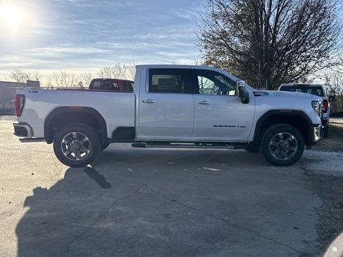 New 2026 GMC Sierra 2500 SLT w/ SLT Premium Package image 2