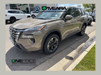 Used 2025 Nissan Rogue SV AWD/4WD video 1