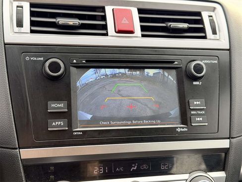 Used 2016 Subaru Outback 2.5i image 4
