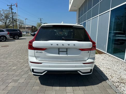 Used 2023 Volvo XC60 B5 Plus w/ Climate Package AWD/4WD image 31