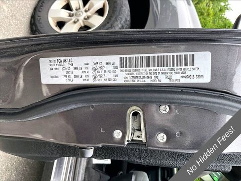 Used 2018 RAM 1500 Express AWD/4WD image 29
