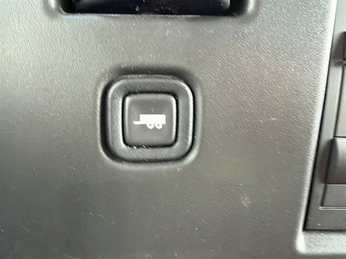 Used 2025 GMC Savana 2500 w/ Driver Convenience Package RWD image 24