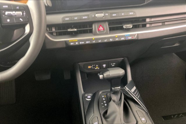 New 2026 Kia K4 FWD image 7