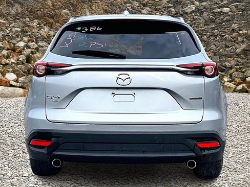 Used 2023 MAZDA CX-9 Touring image 4