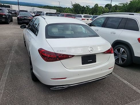 Used 2025 Mercedes-Benz C 300 Sedan image 7