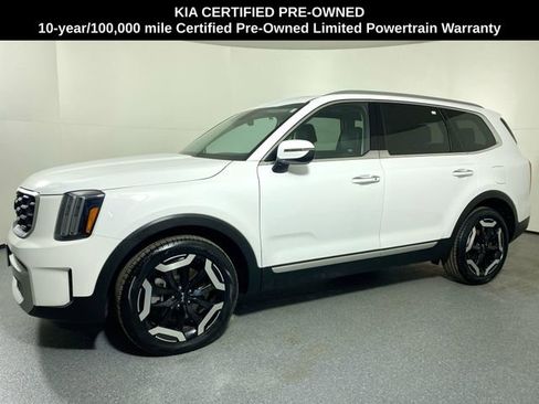 Certified 2024 Kia Telluride S w/ S Sunroof Package image 24
