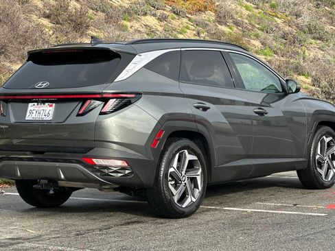 Used 2023 Hyundai Tucson Limited image 2