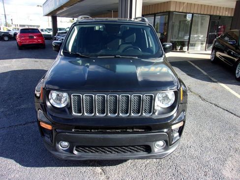 Used 2019 Jeep Renegade Latitude image 3