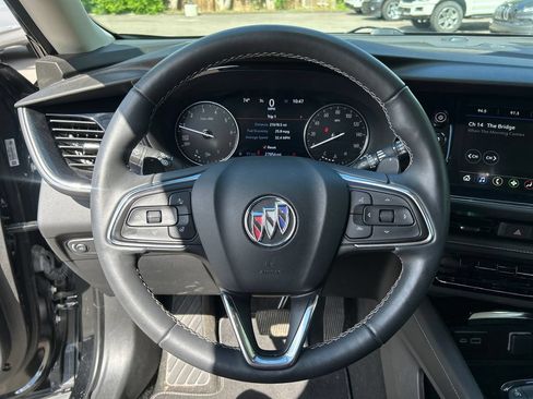 Used 2023 Buick Envision Essence FWD image 22