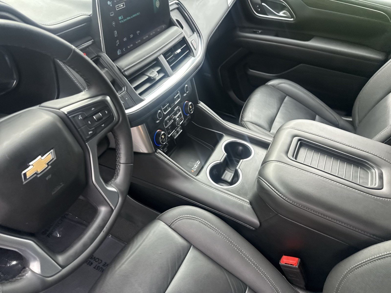 Used 2024 Chevrolet Suburban LT AWD/4WD image 22