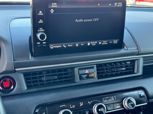 Used 2024 Honda Pilot Touring image 28