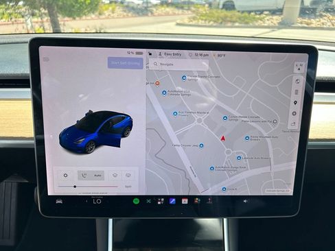 Used 2019 Tesla Model 3 Mid Range RWD image 15
