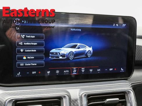 Used 2024 Ford Mustang Premium image 19