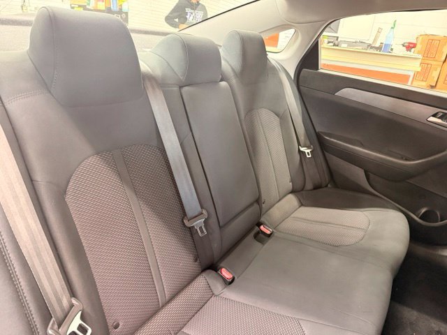 Used 2019 Hyundai Sonata SE FWD image 19