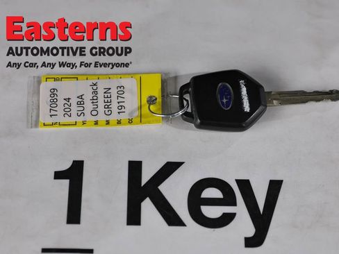 Used 2024 Subaru Outback Premium AWD/4WD image 30