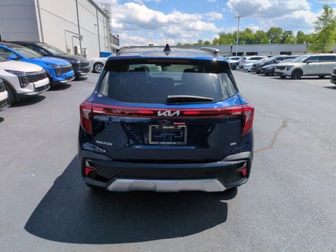 New 2026 Kia Seltos EX AWD/4WD image 6