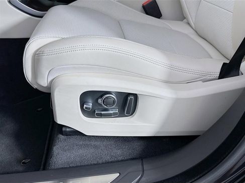 Used 2026 Jaguar F-PACE R-Dynamic S image 22