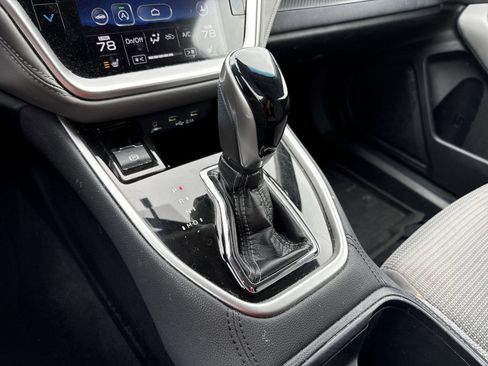 Used 2022 Subaru Outback Premium AWD/4WD image 19