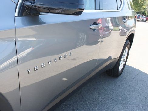 Used 2020 Chevrolet Traverse LS image 49
